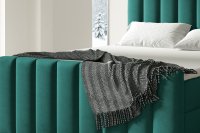 Kolory i tkaniny – jak stworzyć przytulną sypialnię na jesień i zimę?